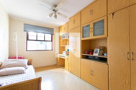 Casa à venda com 173m², 3 quartos e 2 vagasQuarto 2