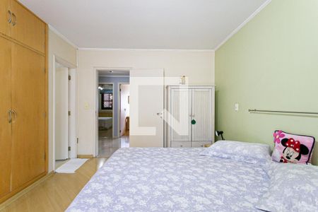 Casa à venda com 173m², 3 quartos e 2 vagasSuíte