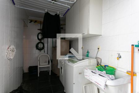 Casa à venda com 173m², 3 quartos e 2 vagasÁrea de Serviço