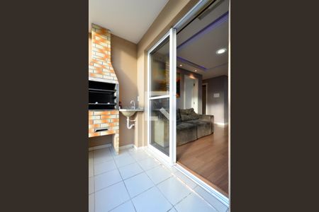 Varanda de apartamento para alugar com 3 quartos, 72m² em Serraria, São José