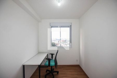 Quarto 1 de apartamento para alugar com 2 quartos, 43m² em Jardim Monte Alegre, Taboão da Serra