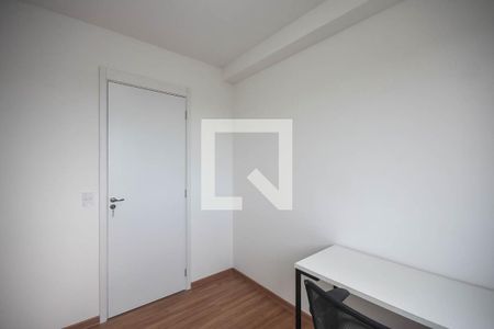 Quarto 1 de apartamento para alugar com 2 quartos, 43m² em Jardim Monte Alegre, Taboão da Serra