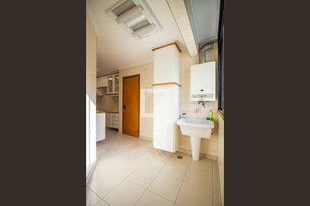 Apartamento à venda com 107m², 3 quartos e 2 vagasLavanderia 