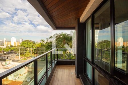 Apartamento à venda com 107m², 3 quartos e 2 vagasVaranda Sala