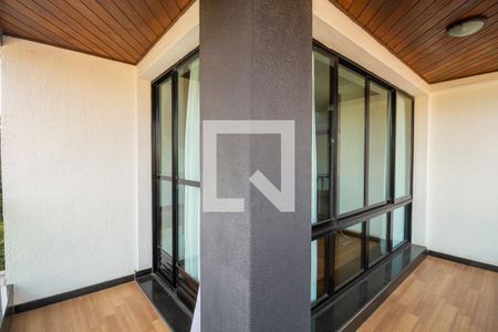 Apartamento à venda com 107m², 3 quartos e 2 vagasVaranda Sala