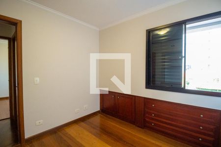Apartamento à venda com 107m², 3 quartos e 2 vagasQuarto 3