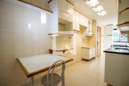 Apartamento à venda com 107m², 3 quartos e 2 vagasCozinha 