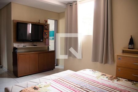 Casa à venda com 400m², 4 quartos e 2 vagas Casa à venda com 400m², 4 quartos e 2 vagasQuarto 4