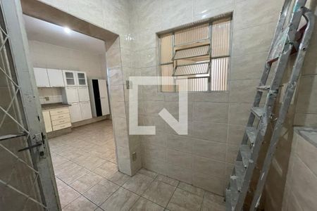 Casa de condomínio à venda com 290m², 4 quartos e 2 vagasCozinha