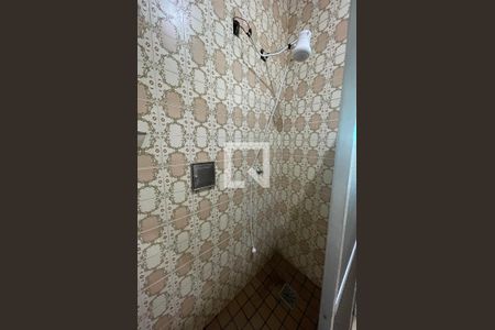 Casa de condomínio à venda com 290m², 4 quartos e 2 vagasBanheiro 2º andar