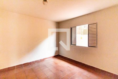 Quarto 1 de casa para alugar com 2 quartos, 90m² em São João Clímaco, São Paulo