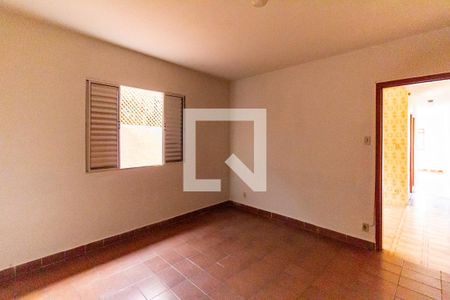 Quarto 2 de casa para alugar com 2 quartos, 90m² em São João Clímaco, São Paulo