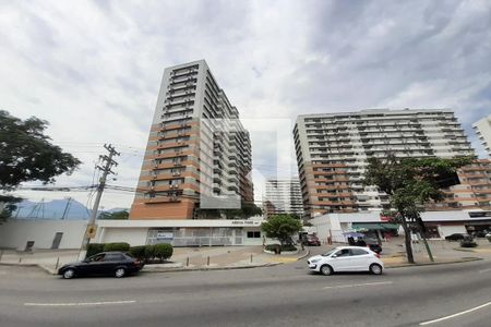 Apartamento para alugar com 90m², 3 quartos e 2 vagasFachada