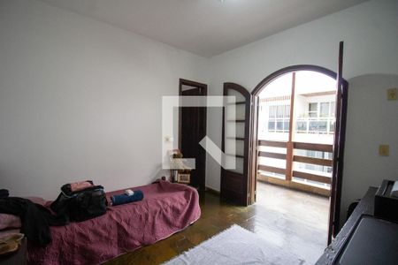 Apartamento à venda com 365m², 5 quartos e 2 vagasQuarto 1
