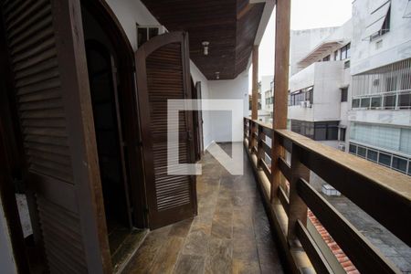 Apartamento à venda com 365m², 5 quartos e 2 vagasVaranda do Quarto 1 e da Suíte