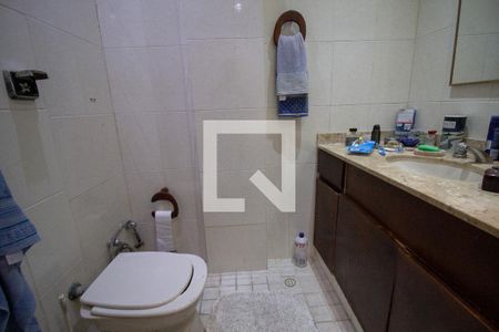 Apartamento à venda com 365m², 5 quartos e 2 vagasBanheiro da Suíte