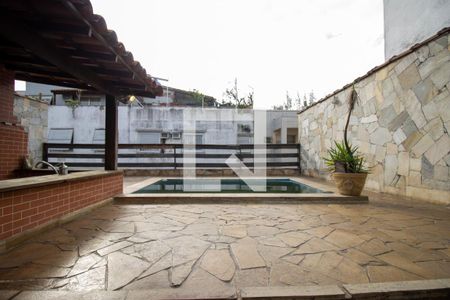 Apartamento à venda com 365m², 5 quartos e 2 vagasCobertura