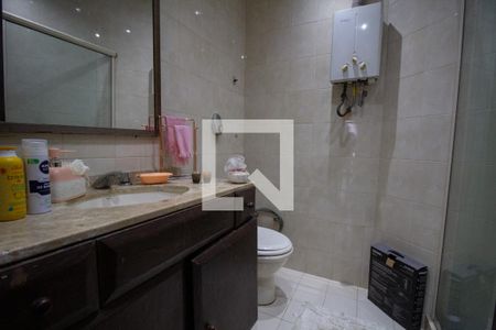 Apartamento à venda com 365m², 5 quartos e 2 vagasBanheiro dos Quartos