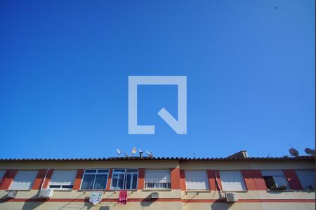 Sala_Vista de apartamento à venda com 2 quartos, 60m² em Protásio Alves, Porto Alegre