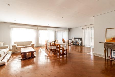 Apartamento para alugar com 115m², 3 quartos e 2 vagas Apartamento para alugar com 115m², 3 quartos e 2 vagasSalão de Festas