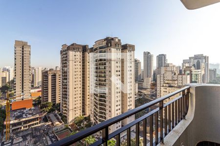 Varanda de apartamento para alugar com 3 quartos, 115m² em Indianópolis, São Paulo