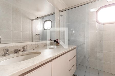 Apartamento para alugar com 115m², 3 quartos e 2 vagas Apartamento para alugar com 115m², 3 quartos e 2 vagasBanheiro Suite
