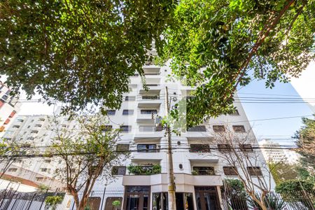 Fachada de apartamento para alugar com 3 quartos, 115m² em Indianópolis, São Paulo