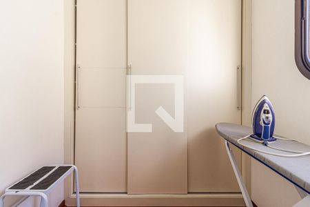 Quarto de Serviço de apartamento para alugar com 3 quartos, 115m² em Indianópolis, São Paulo