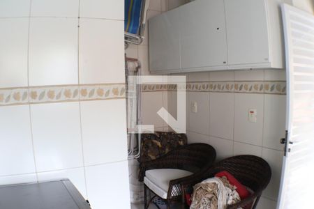 Casa à venda com 360m², 4 quartos e 2 vagasLavanderia