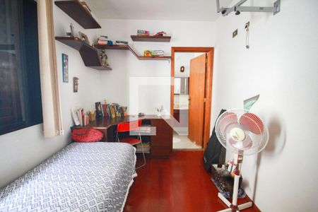 Casa à venda com 400m², 4 quartos e 8 vagasquarto 2