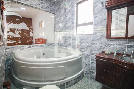 Casa à venda com 400m², 4 quartos e 8 vagassuite quarto 3