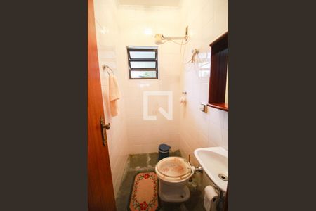 Casa à venda com 400m², 4 quartos e 8 vagaslavabo 2