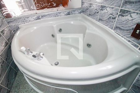 Casa à venda com 400m², 4 quartos e 8 vagassuite quarto 3