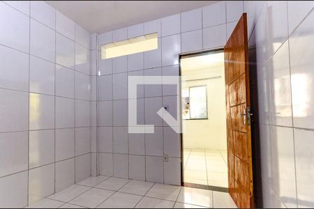 Quarto de casa para alugar com 1 quarto, 35m² em Tororo, Salvador