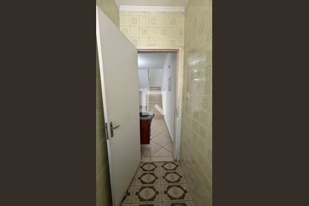 Banheiro de casa para alugar com 3 quartos, 150m² em Vila Curuçá, Santo André