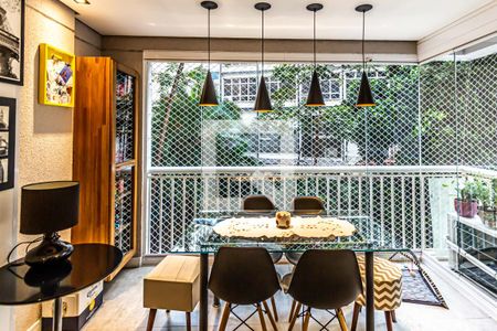 Varanda gourmet de apartamento para alugar com 2 quartos, 65m² em Centro, São Paulo