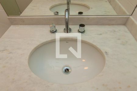 Apartamento para alugar com 118m², 3 quartos e 2 vagasBanheiro - Detalhe