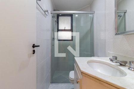 Banheiro de apartamento para alugar com 1 quarto, 40m² em Vila Nova Conceição, São Paulo