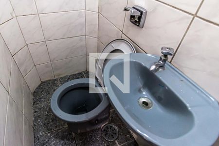 Apartamento para alugar com 130m², 3 quartos e 1 vaga Apartamento para alugar com 130m², 3 quartos e 1 vagaBanheiro de serviço