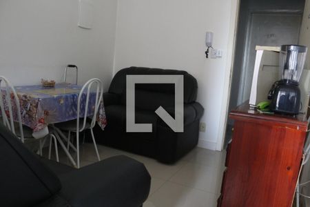 Sala de apartamento para alugar com 1 quarto, 35m² em Itararé, São Vicente