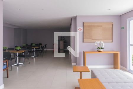 Apartamento para alugar com 37m², 1 quarto e sem vagaÁrea comum - Salão de festas