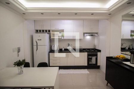 Casa de condomínio à venda com 80m², 2 quartos e 1 vagaCozinha