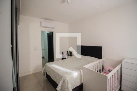 Quarto 1 de casa de condomínio para alugar com 2 quartos, 80m² em Vila Carmosina, São Paulo