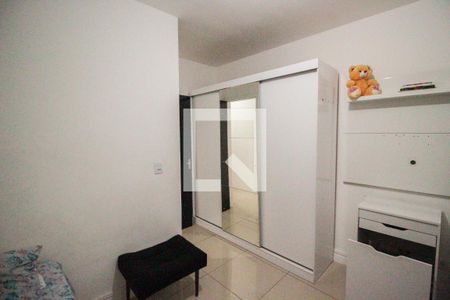 Quarto 2 de casa de condomínio para alugar com 2 quartos, 80m² em Vila Carmosina, São Paulo