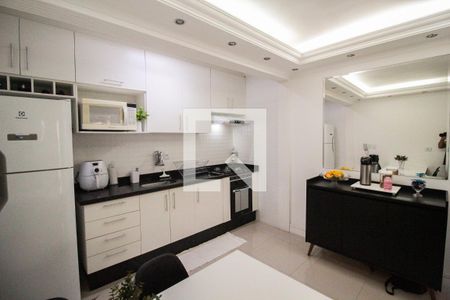 Casa de condomínio à venda com 80m², 2 quartos e 1 vagaCozinha