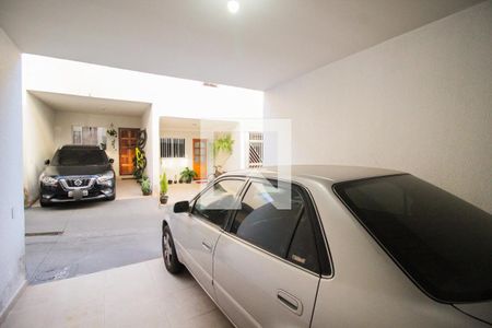 Casa de condomínio à venda com 80m², 2 quartos e 1 vagaGaragem