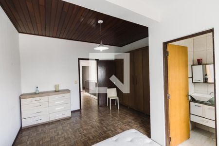 Suíte 1 de casa para alugar com 3 quartos, 220m² em Vila Ipojuca, São Paulo