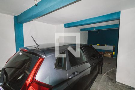 Garagem de casa para alugar com 3 quartos, 220m² em Vila Ipojuca, São Paulo