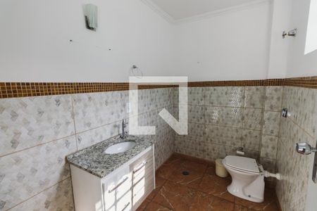 Lavabo de casa para alugar com 3 quartos, 220m² em Vila Ipojuca, São Paulo
