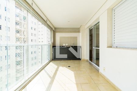 Varanda de apartamento para alugar com 1 quarto, 54m² em Vila Guarani (z Sul), São Paulo